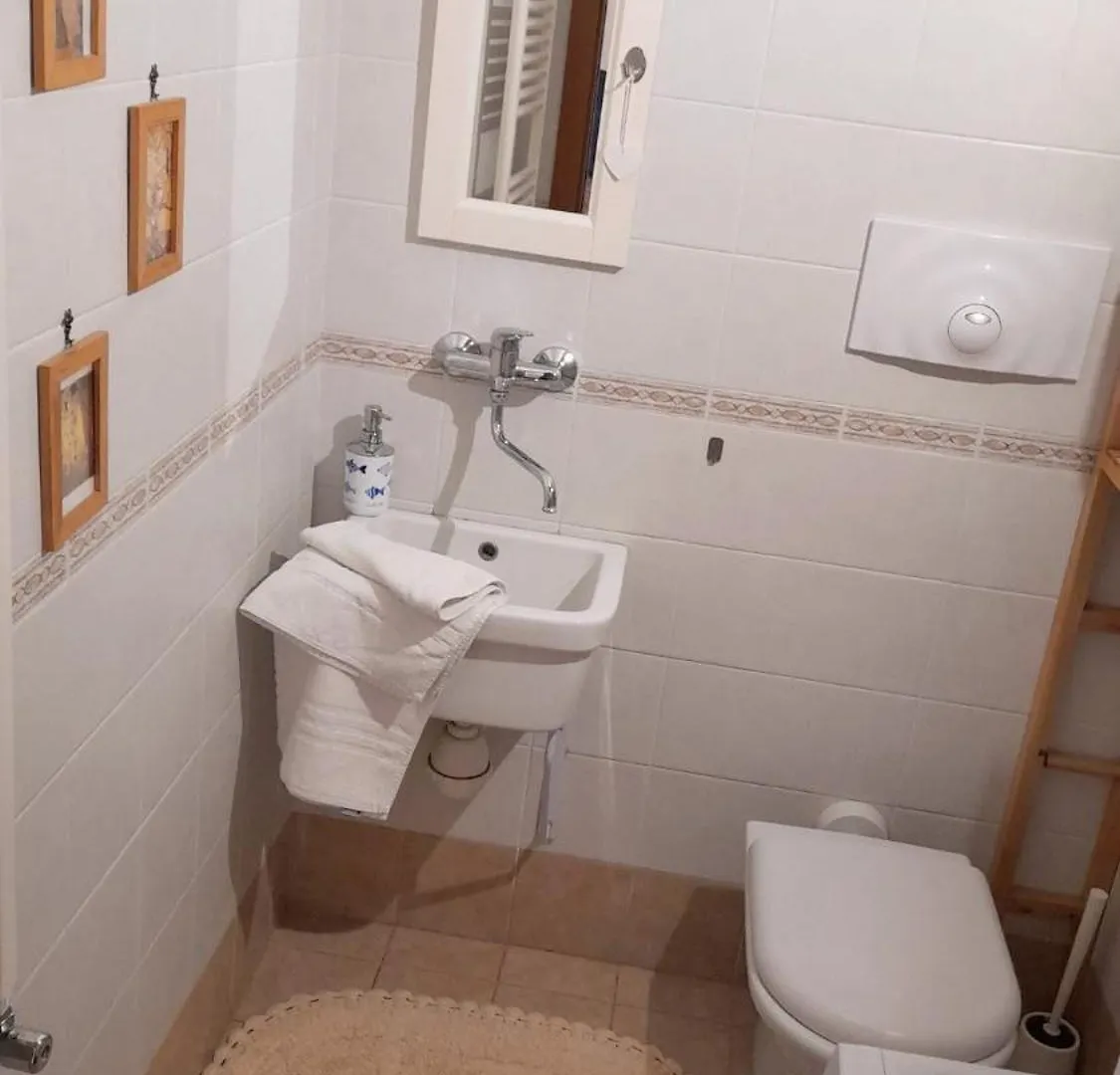 Appartamento House Nubia, San Frediano, Near Ponte Vecchio, With Free Private Parking Lot Firenze Italia